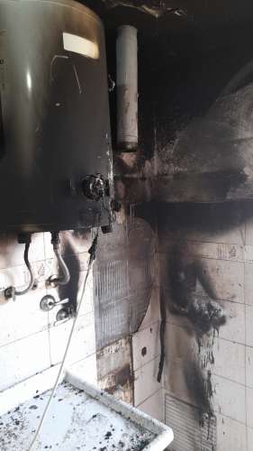 Incendio destruye parte de una vivienda