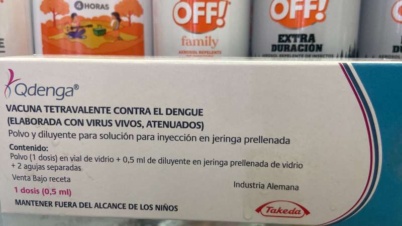 Llegaron las vacunas contra el dengue a Farmacia San José